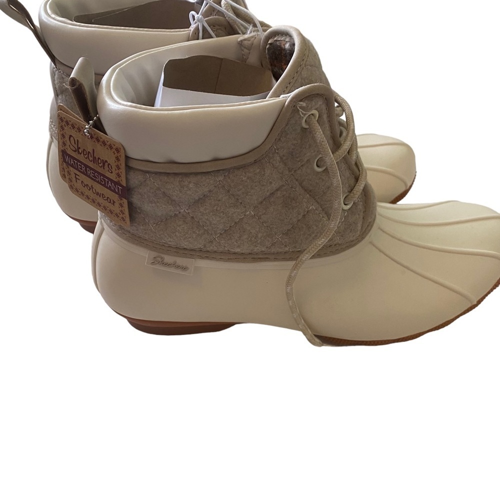 Skechers Water Resistant Boots Cream Sz 11 NWT - Picture 5 of 7
